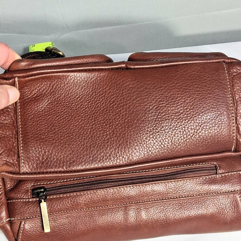 Avorio Vera Pelle Italian Fine Buttery Leather Magnetic Snap Shoulder/Sling Bag - Picture 10 of 12